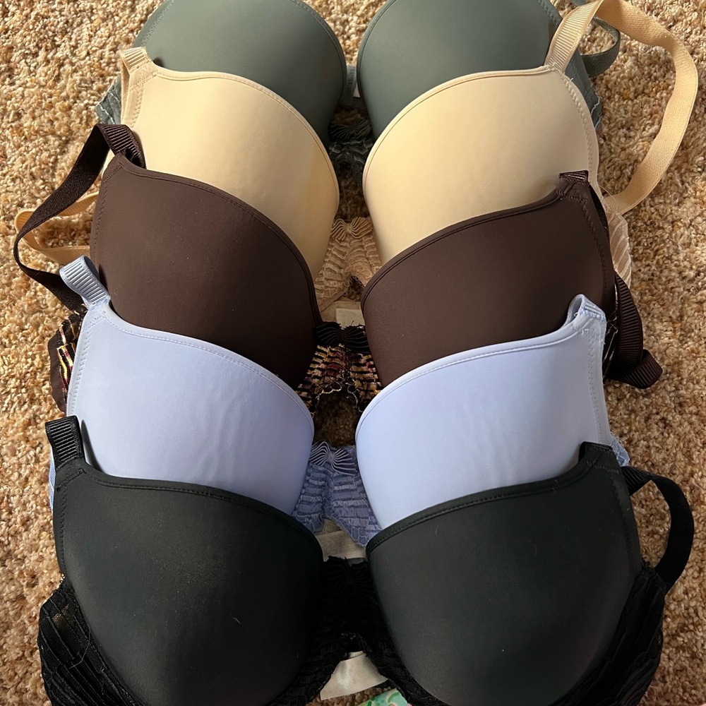 Wacoal Multi-Color Bra Collection 34D